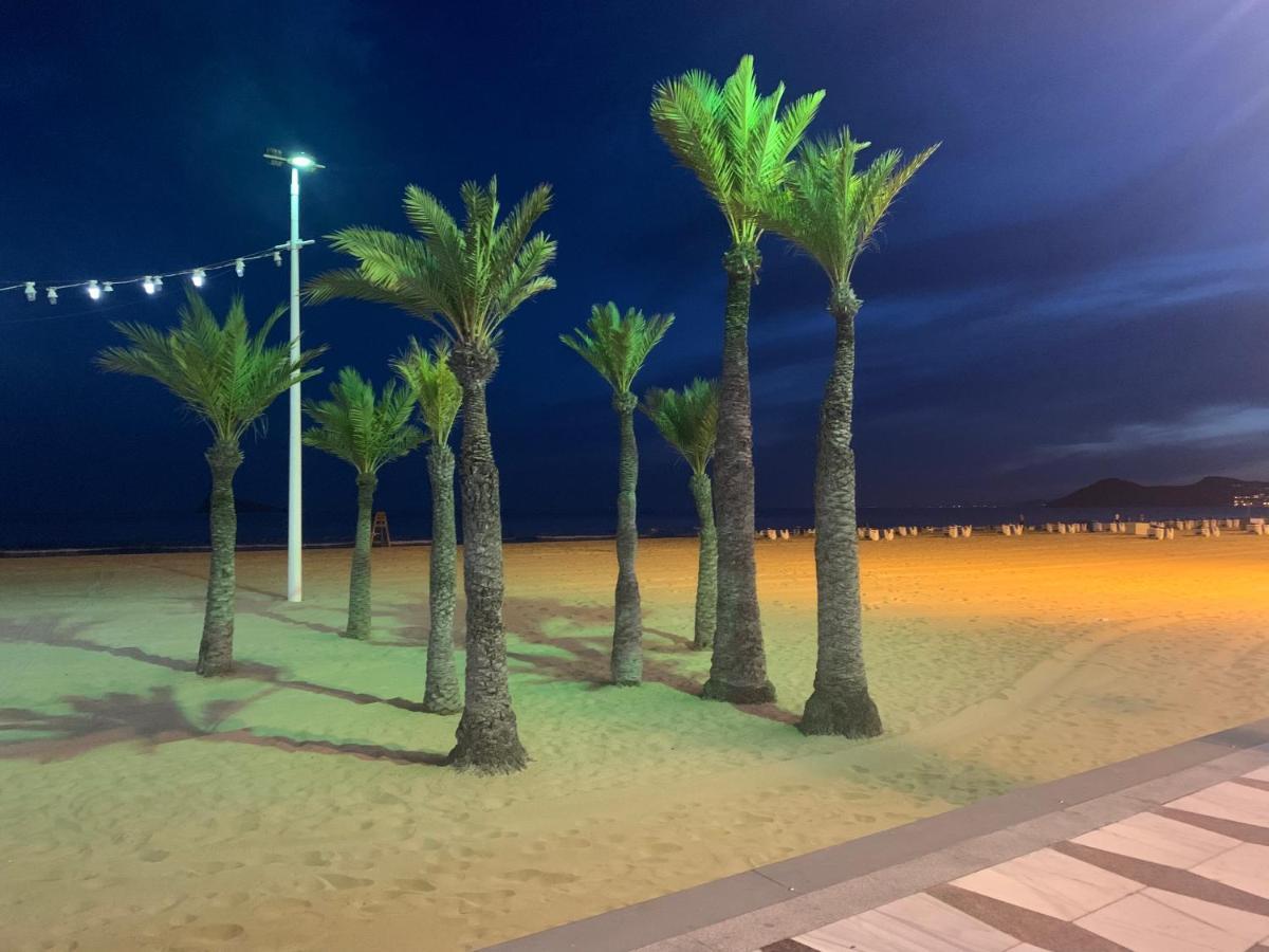 Pink Beach Benidorm Bagian luar foto